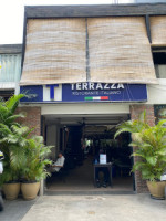 Terrazza outside