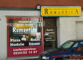 Pizzeria Romantica outside