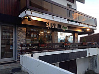 Sushi Time outside