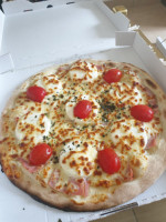 La Pizza Solinoise food