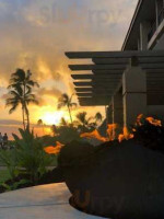 Rumfire Kauai outside
