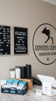 Coyotes Coffee & Tea outside