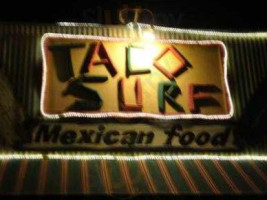 Taco Surf food
