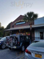Captain John's Seafood Grille outside