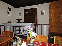 Restaurant "La masa olarului" inside