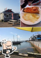 Crabby's Seafood food