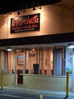 La Forchetta Pizzeria And Italian Grill inside
