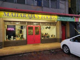 Maharaja's Foods food