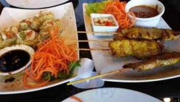 Kob Kun Fine Thai Cuisine food