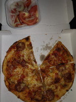 Pizza Florenz food
