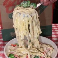 Buca Di Beppo Gaithersburg food