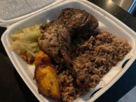 Cherry's Caribbean Palace food