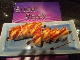 Sushi Roxx food