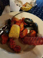 Jones' Seafood House food