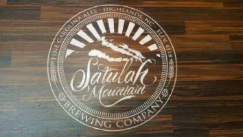Satulah Mountain Brewing Company inside