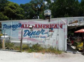 Danny's All American Diner Dairy outside