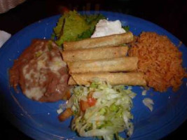Las Palmas Mexican George Dieter food