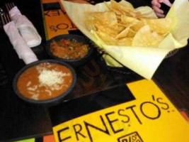 Ernesto's Mexican Food food