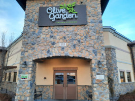 Olive Garden Grand Island outside