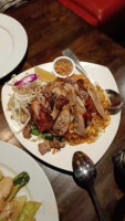 Weera Thai Resturant food