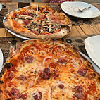 Pizzeria Osteria Mangiafoho food