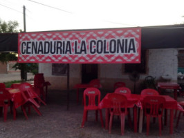 Cenaduría La Colonia inside