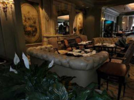 The Grill Room At The Windsor Court inside