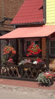 Taverna Kafejnica-bars outside