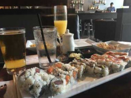 Pisces Sushi Bar & Lounge food