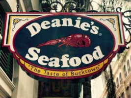 Deanie's Seafood In The French Quarter food