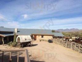 Tanque Verde Guest Ranch outside