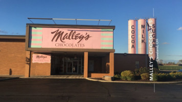 Malley's Chocolates Headquarters outside