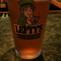 Lefty's Irish Pub food