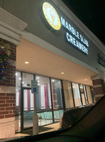 Marble Slab Creamery inside