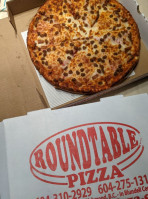 Round Table Pizza, Blundell Centre inside