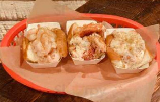 Luke's Lobster City Hall food