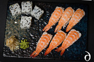 Kama Sushi food
