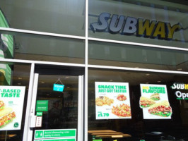 Subway Hanover Street inside