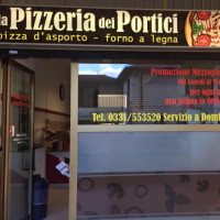 La Pizzeria Dei Portici Di Andriani Annalisa C. inside