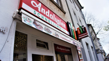 Andalusien Nicest Fast Food Meets Orient outside