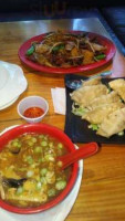 Ma Jong's Asian Diner food