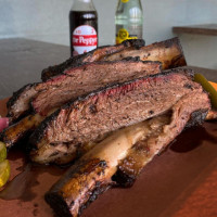 Lewis Barbecue food