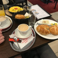 Steiner Cafe food