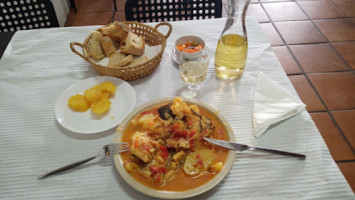 Tilias Terrasse Esplanada Lounge food