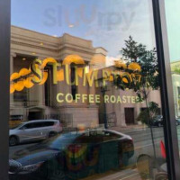Stumptown Coffee Roasters outside
