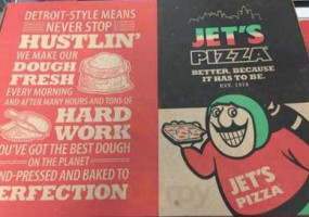 Jet's Pizza food