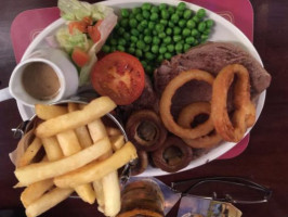 The Coach And Horses food