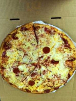 TROTTA'S PIZZA & DRIVE THRU food