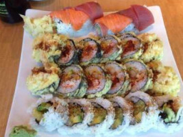 Mio Sushi inside