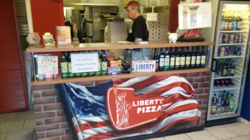 Liberty Pizza inside